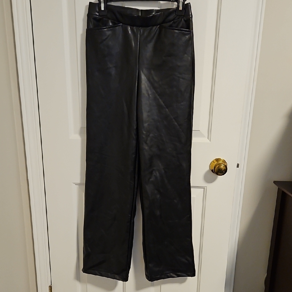 Mr Max Faux Leather Straight Leg Pants in Black
